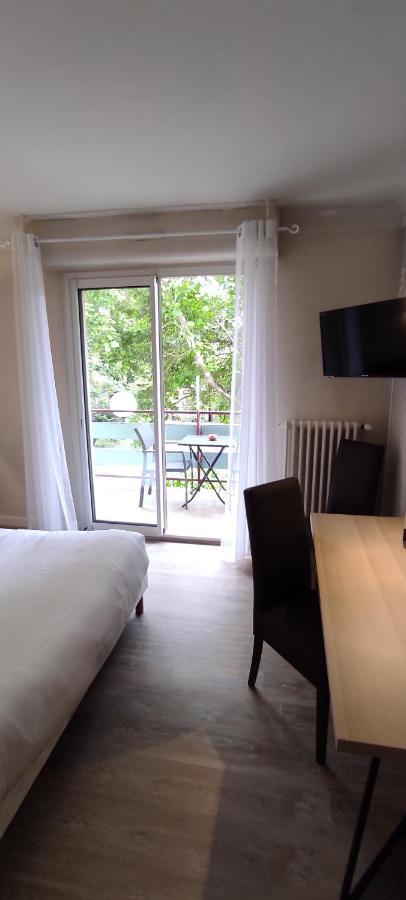 Hostellerie Du Parc Labarthe-Inard Dış mekan fotoğraf
