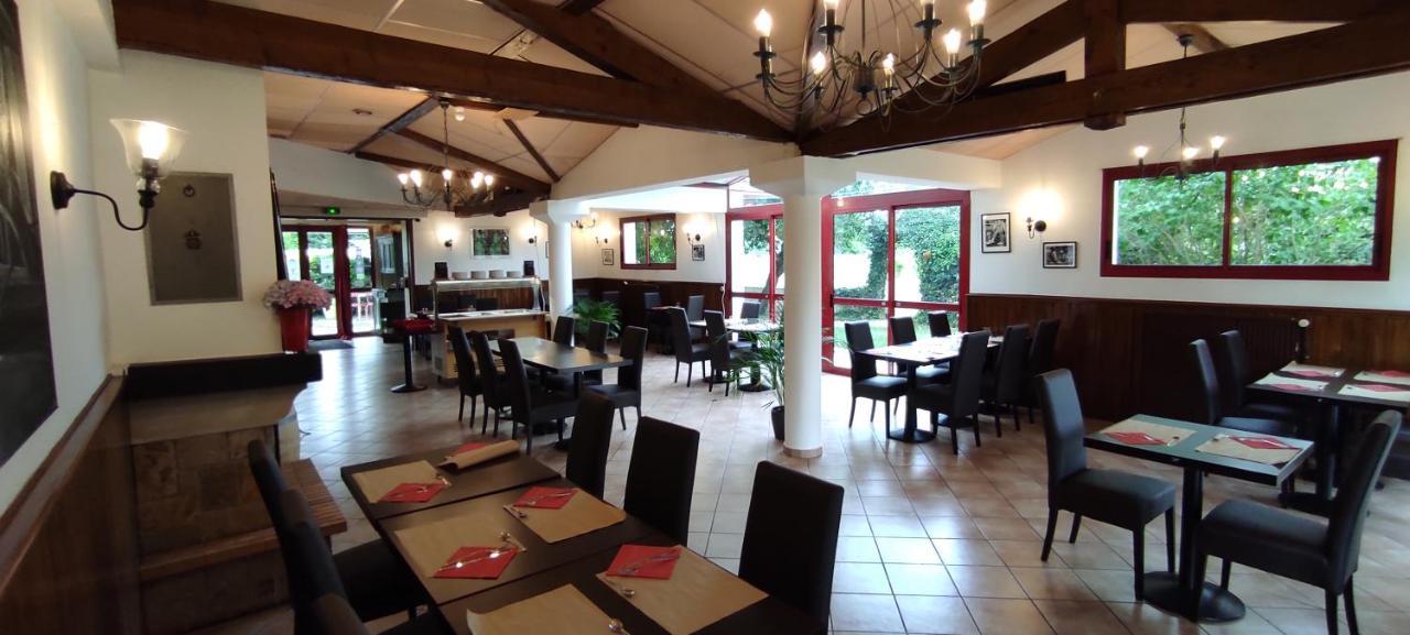 Hostellerie Du Parc Labarthe-Inard Dış mekan fotoğraf