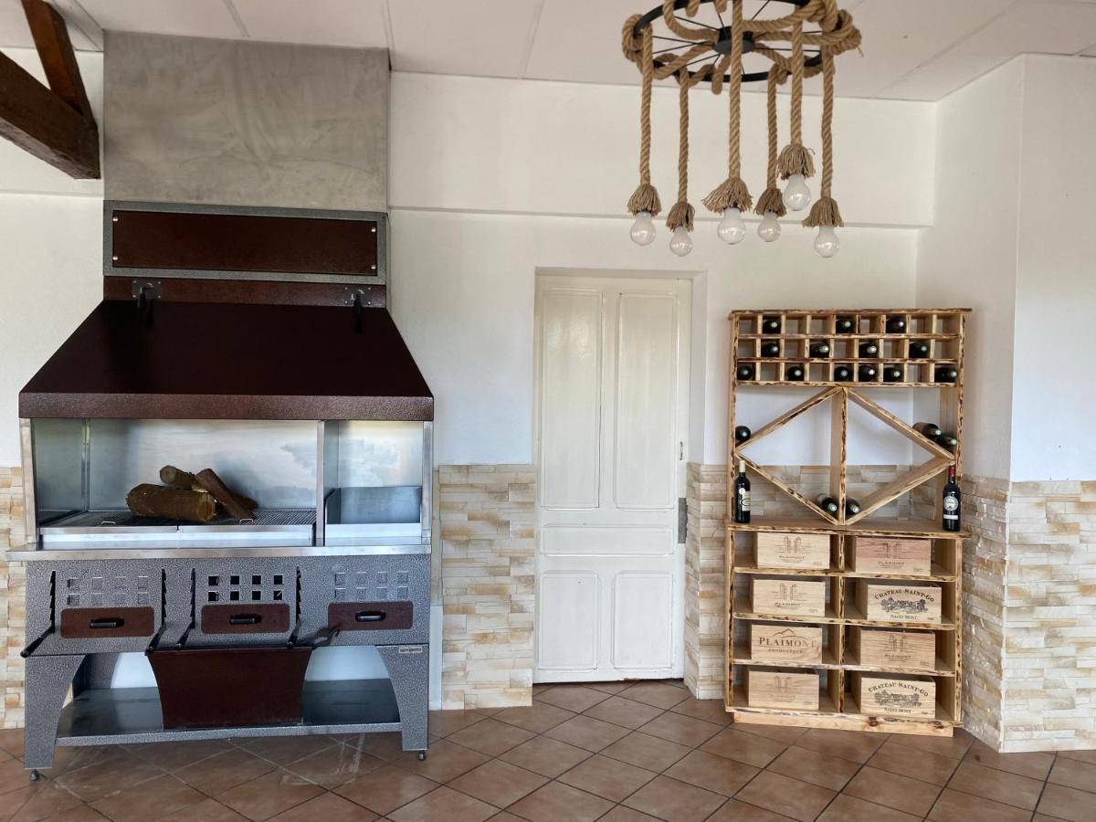 Hostellerie Du Parc Labarthe-Inard Dış mekan fotoğraf