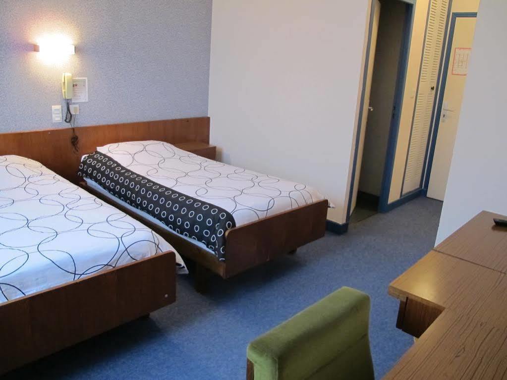 Hostellerie Du Parc Labarthe-Inard Dış mekan fotoğraf
